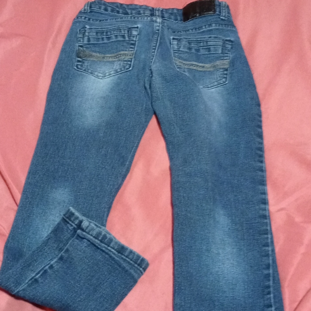 Jeans - Picture 2 of 3